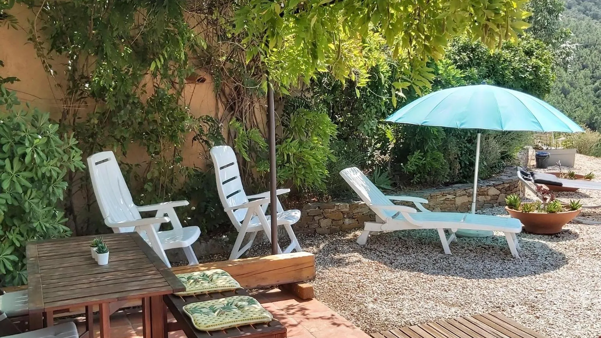 Apartment La Londe -Studio T1 - Sur La Colline France